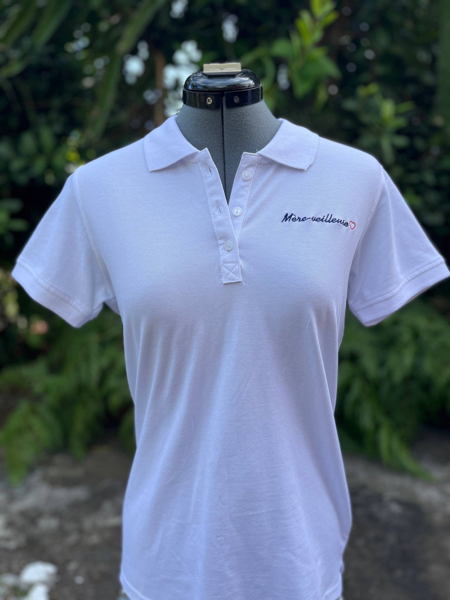 Polo brodé "Mère-veilleuse"